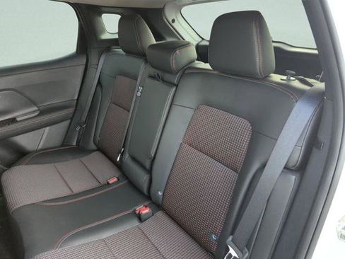 Certified 2025 Nissan Kicks SR image 29