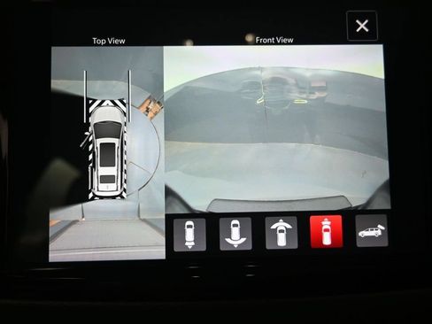 Used 2022 Chrysler Pacifica Touring-L w/ Uconnect Theater Family Group FWD image 19