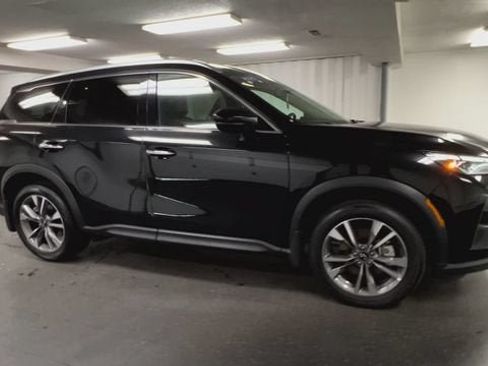 Used 2025 INFINITI QX60 Luxe FWD image 2