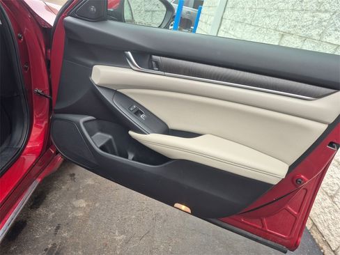Certified 2021 Honda Accord EX-L image 22