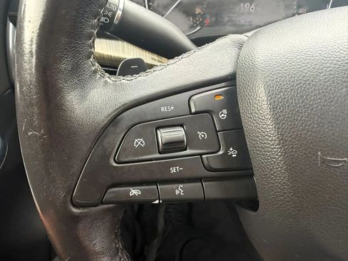 Used 2019 Cadillac XT4 Premium Luxury FWD image 13