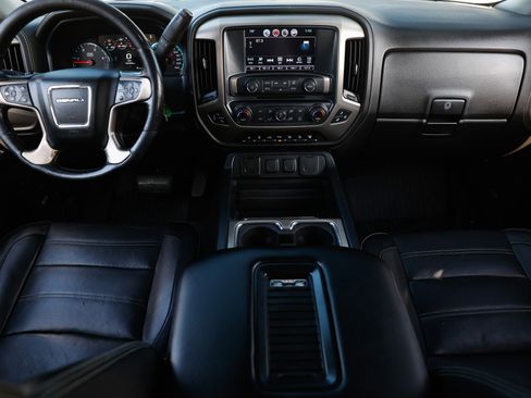 Used 2018 GMC Sierra 2500 Denali w/ Duramax Plus Package image 2