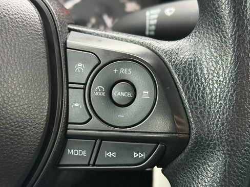 Used 2023 Toyota Corolla LE image 20