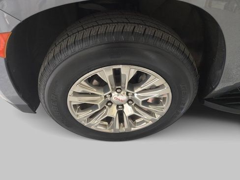 Used 2022 GMC Yukon Denali image 33
