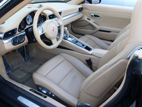 Used 2014 Porsche 911 Carrera 4S AWD/4WD image 15