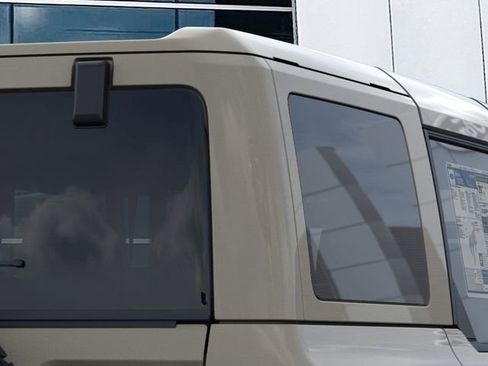 New 2025 Ford Bronco Outer Banks image 25