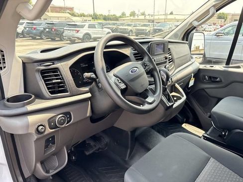 Certified 2025 Ford Transit 250 Low Roof w/ Exterior Upgrade Package RWD image 22