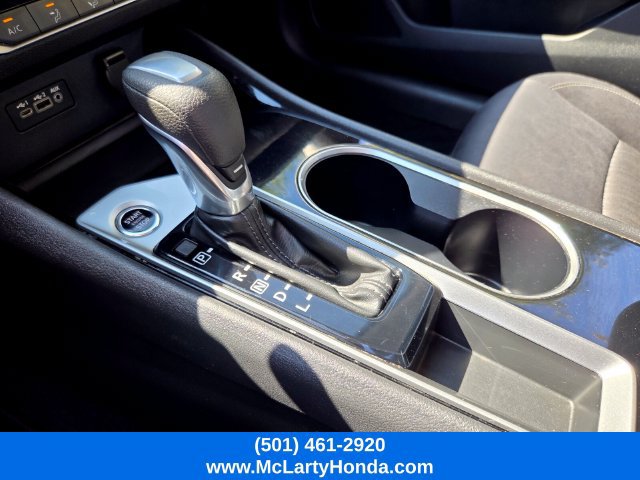 Used 2024 Nissan Altima 2.5 SV FWD image 25