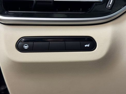 Used 2023 INFINITI QX60 Luxe w/ Performance Audio Package image 31