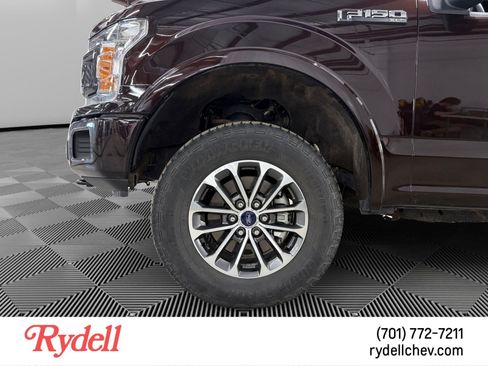 Used 2019 Ford F150 XLT w/ Equipment Group 302A Luxury AWD/4WD image 9