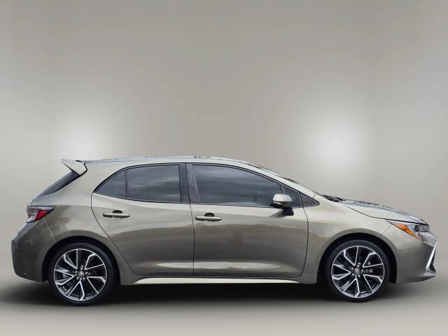 Used 2019 Toyota Corolla XSE FWD image 4