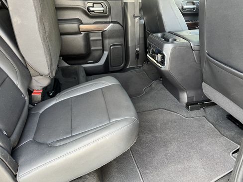 Used 2021 GMC Sierra 1500 SLT w/ SLT Premium Package AWD/4WD image 18