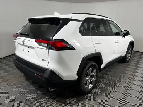 Used 2024 Toyota RAV4 XLE FWD image 5