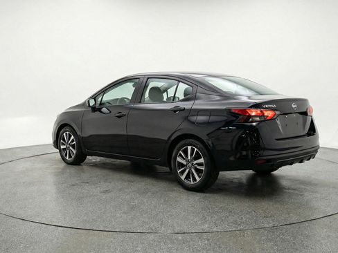 Used 2025 Nissan Versa SV image 6