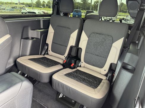 Used 2021 Ford Bronco Wildtrak image 33