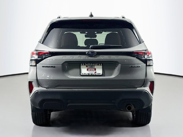 Certified 2025 Subaru Forester Touring AWD/4WD image 8