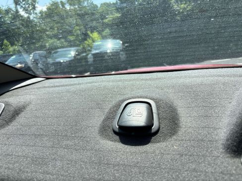 Used 2013 Ford Fiesta SE FWD image 30