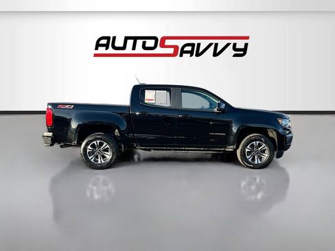 Used 2022 Chevrolet Colorado Z71 AWD/4WD image 8