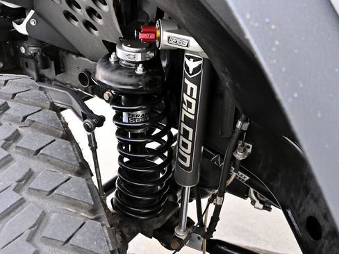 Used 2015 Jeep Wrangler Unlimited Sport image 32