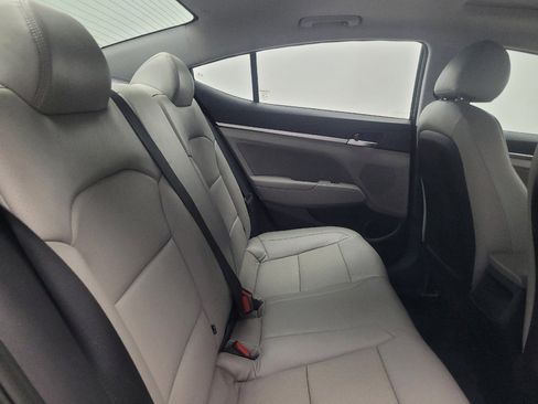 Used 2019 Hyundai Elantra Value Edition image 19