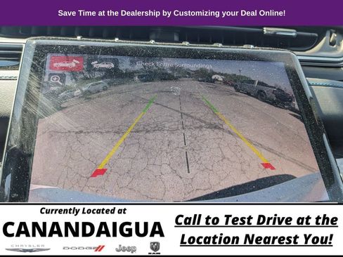 Used 2022 Jeep Grand Cherokee Trailhawk AWD/4WD image 28