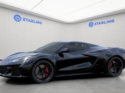 New 2026 Chevrolet Corvette E-Ray image 2