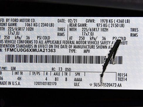 Used 2021 Ford Escape SE image 14