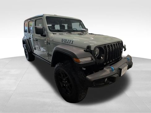 Used 2024 Jeep Wrangler Unlimited AWD/4WD image 7