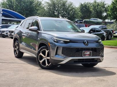 Used 2025 Volkswagen Tiguan SE