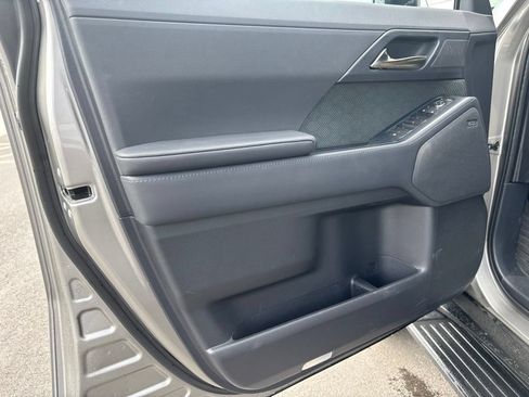 Used 2025 Lexus GX 550 w/ Accessory Package (CT) AWD/4WD image 4