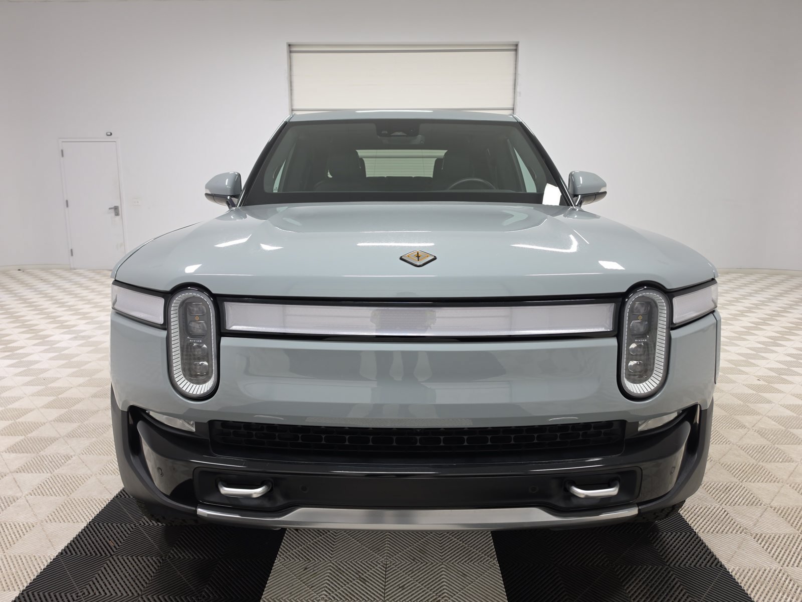 Used 2022 Rivian R1T Launch Edition AWD/4WD image 8