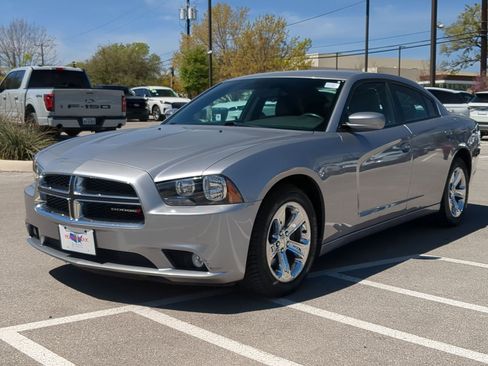 Used 2014 Dodge Charger SXT Plus image 7