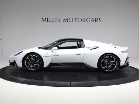 Used 2023 Maserati MC20 Spyder RWD image 28