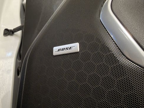 Used 2024 Chevrolet Tahoe High Country image 25