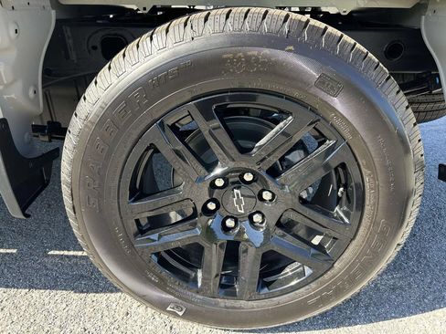 New 2026 Chevrolet Silverado 1500 Custom w/ LPO, Dark Essentials Package AWD/4WD image 10