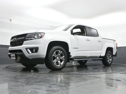 Used 2020 Chevrolet Colorado Z71 image 50