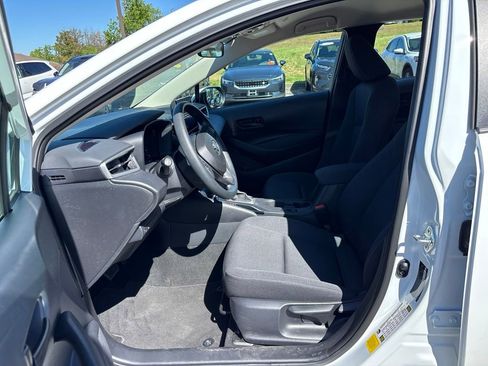 Used 2024 Toyota Corolla LE FWD image 15