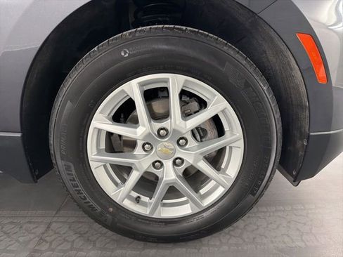 Used 2023 Chevrolet Equinox LT image 11