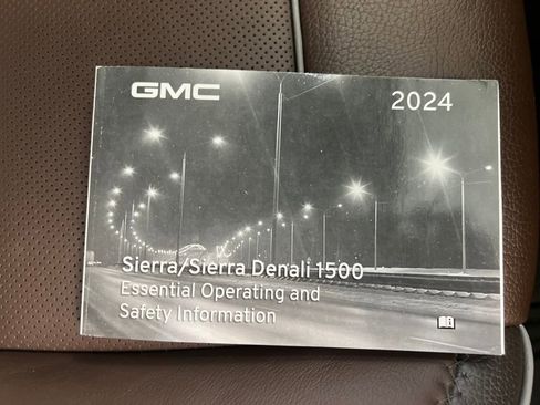 Used 2024 GMC Sierra 1500 Denali w/ Denali Reserve Package image 33