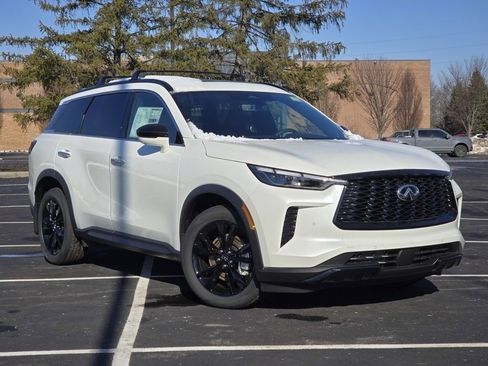 Certified 2025 INFINITI QX60 Luxe w/ Black Edition image 2