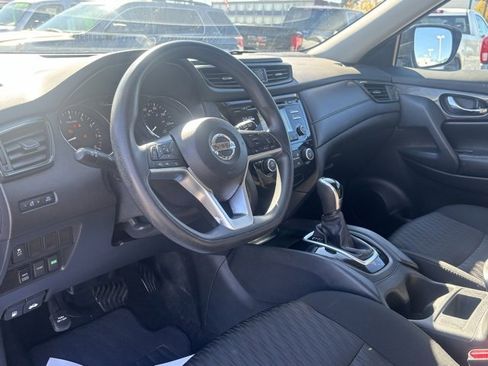 Used 2017 Nissan Rogue S image 13