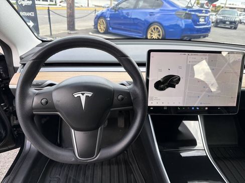 Used 2020 Tesla Model 3 Long Range AWD/4WD image 23
