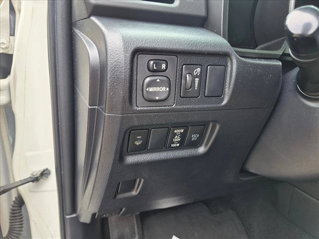 Used 2011 Toyota 4Runner Limited AWD/4WD image 9