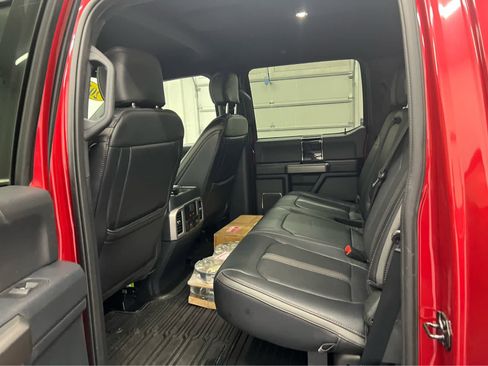 Used 2022 Ford F350 Platinum image 33