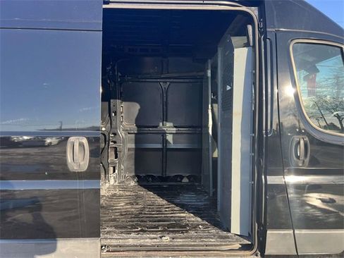 Used 2017 RAM ProMaster 2500 image 13