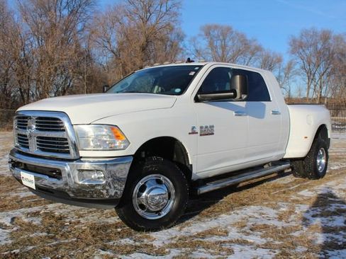 Used 2014 RAM 3500 Big Horn image 2