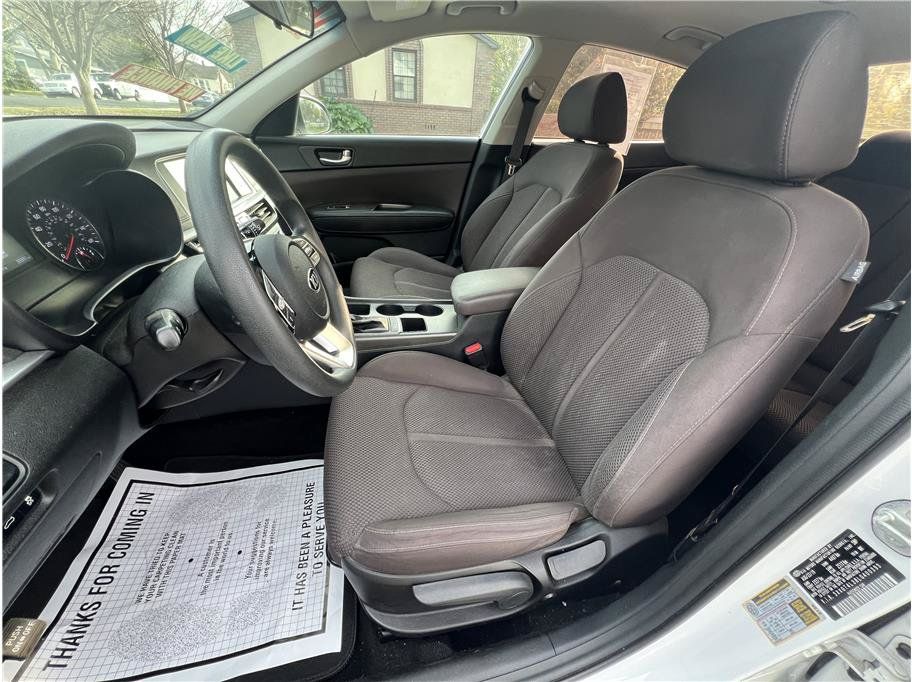 Used 2020 Kia Optima LX FWD image 13