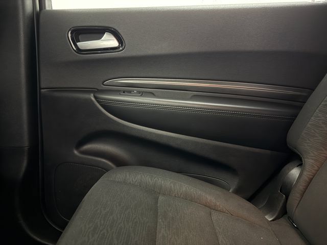 Used 2023 Dodge Durango SXT w/ SXT Blacktop Group RWD image 32