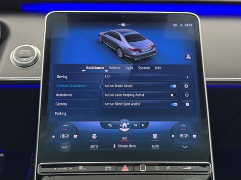 Used 2022 Mercedes-Benz S 500 4MATIC w/ AMG Line Package image 30