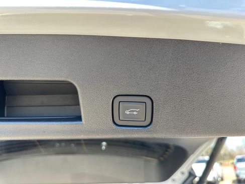 New 2026 Chevrolet Traverse RS w/ LPO, Floor Liner Package image 26